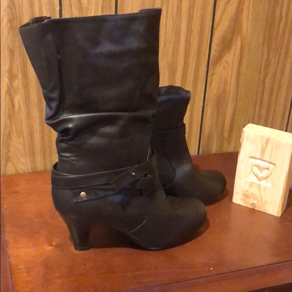 Kelsey Boots